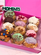 Load image into Gallery viewer, The Perfect Mix Gift Box - 12 Chunky Cookies
