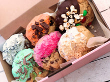 Load image into Gallery viewer, Sweet &amp; Simple Gift Box - 6 Chunky Cookies - Buy 5 Get 1 FREE
